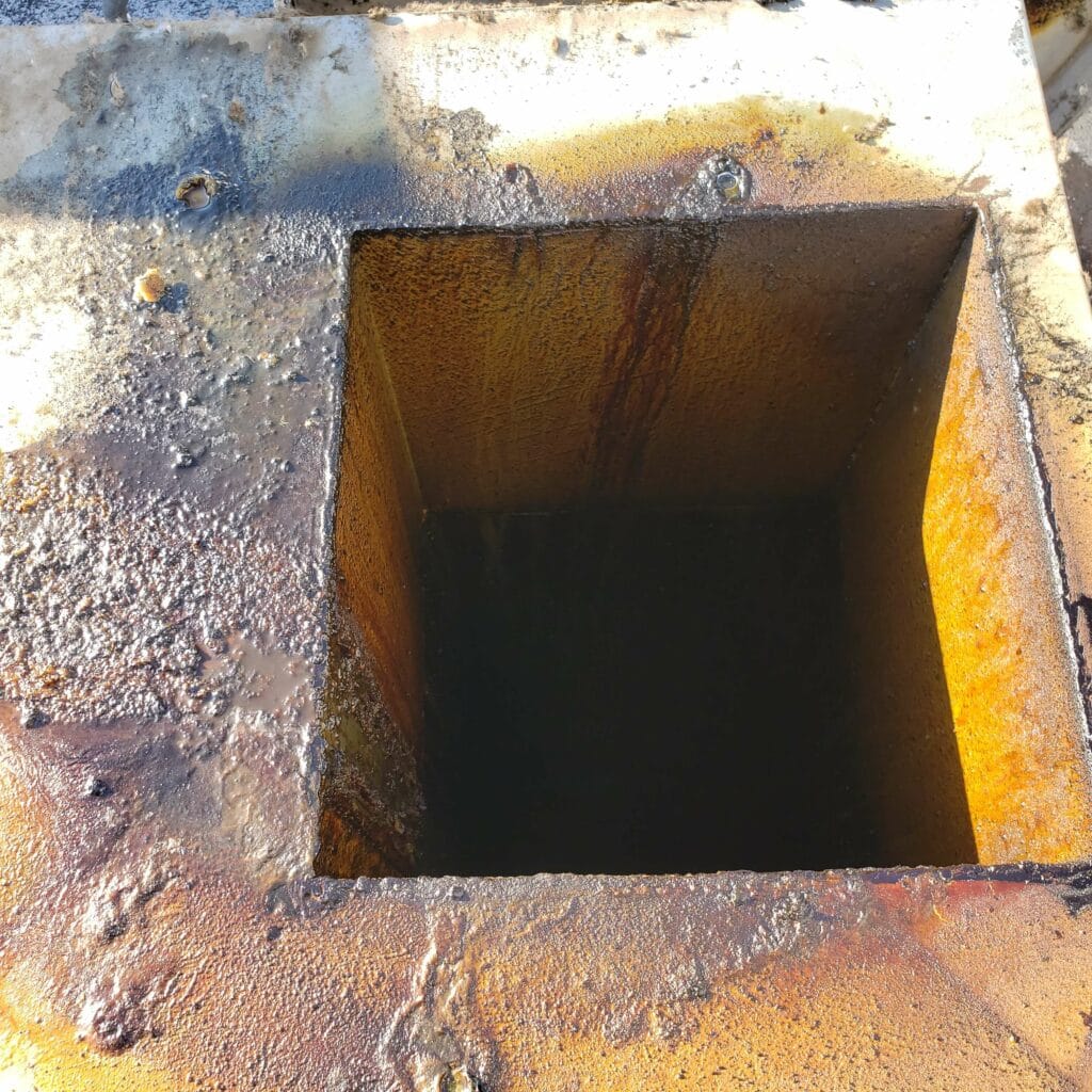 Commercial kitchen exhaust cleaning work for El Segundo